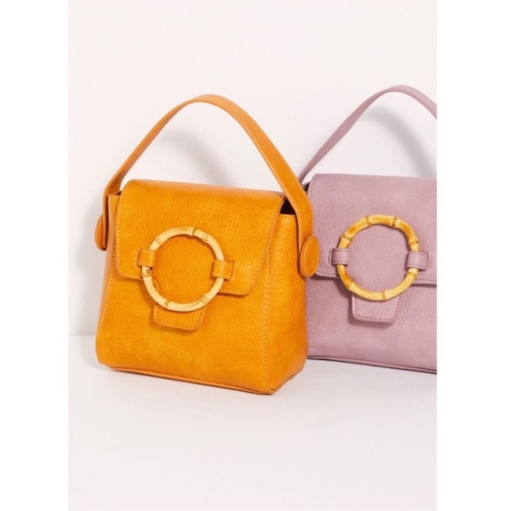 Free People! Carrie Circle Crossbody Leather Bag In Lavender/Lilac NWOT! - Picture 3 of 8